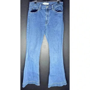KanCan Jeans Womens Size 9/28 MidRise Flare Trouser Blue Hem Cut # 31534